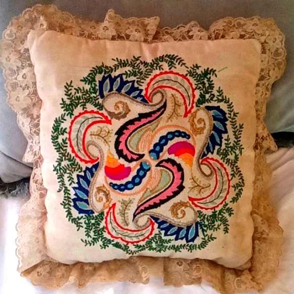 Vintage 1980's Gorgeous Handmade Hand Embroidered Pillow